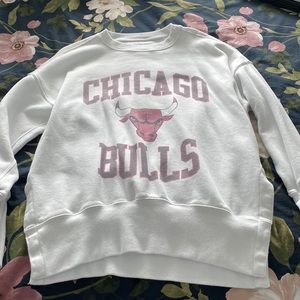 Abercrombie Chicago Bulls Sweater